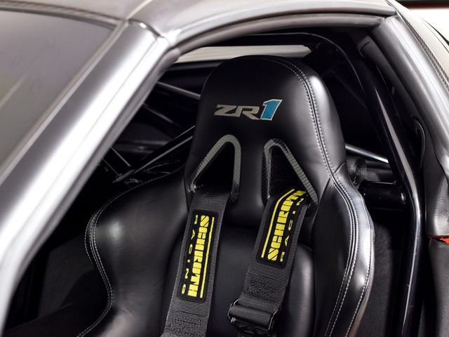Used 2011 Chevrolet Corvette ZR1 w/ Preferred Equipment Group RWD image 5