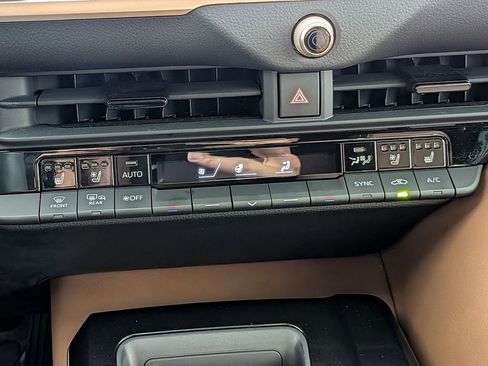 Used 2025 Toyota Crown Signia w/ Advanced Technology Package AWD/4WD image 19