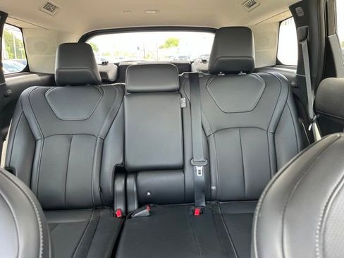 Used 2026 INFINITI QX60 Luxe w/ Cargo Package AWD/4WD image 21
