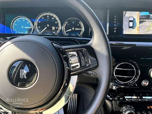 Used 2020 Rolls-Royce Phantom Sedan RWD image 18