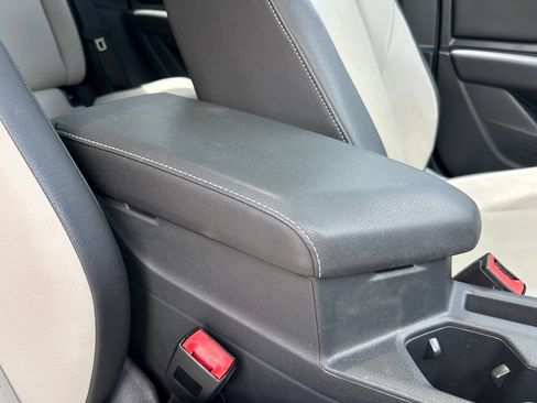 Used 2019 Volkswagen Jetta R-Line w/ R-Line Cold Weather Package FWD image 38