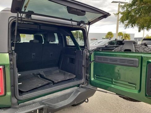 Used 2022 Ford Bronco Badlands image 9