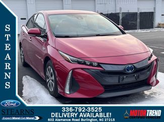 Used 2020 Toyota Prius Prime XLE video 1