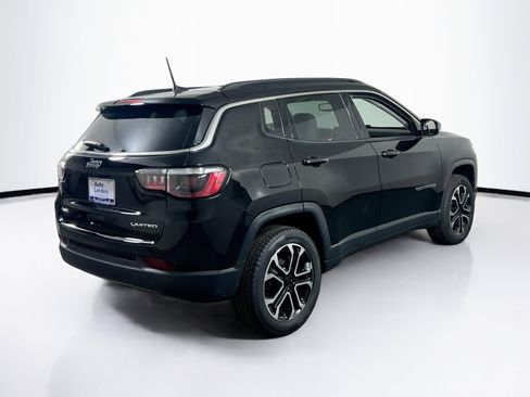 Used 2022 Jeep Compass Limited AWD/4WD image 5