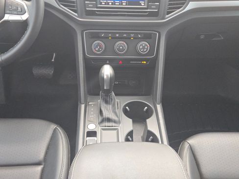 Used 2023 Volkswagen Atlas SE FWD image 17