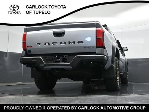 Used 2025 Toyota Tacoma 4x4 Double Cab Hybrid image 48