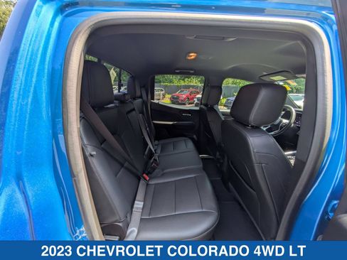 Used 2023 Chevrolet Colorado LT w/ LT Convenience Package III AWD/4WD image 33
