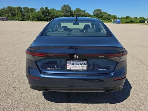 Used 2024 Honda Accord EX-L image 12