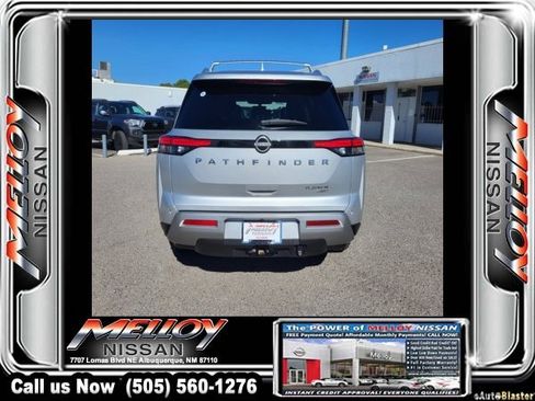 Used 2023 Nissan Pathfinder Platinum w/ Cargo Package image 15