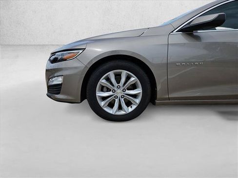 Used 2025 Chevrolet Malibu LT FWD image 22