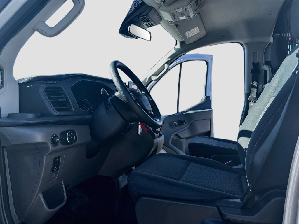 Used 2025 Ford Transit 250 Low Roof w/ Exterior Upgrade Package RWD image 31