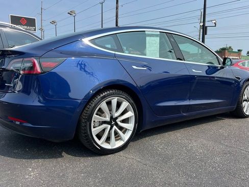 Used 2018 Tesla Model 3 Long Range image 8