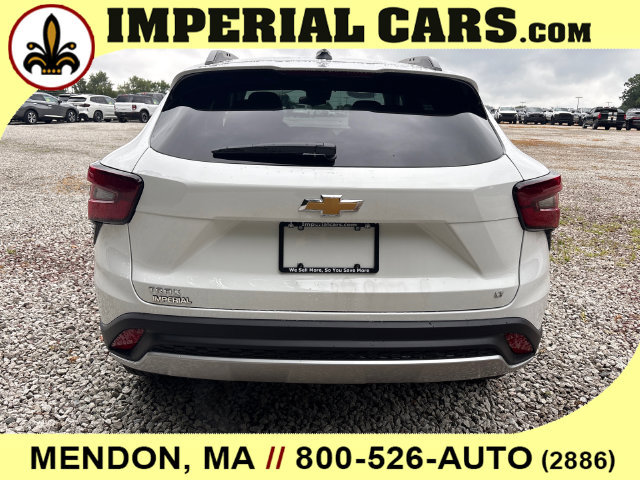 New 2026 Chevrolet Trax LT FWD image 10