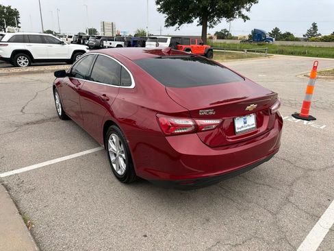 Used 2019 Chevrolet Malibu LT w/ LPO, Convenience Package 2 FWD image 5
