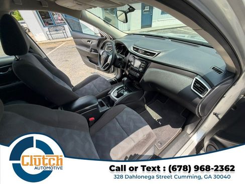 Used 2016 Nissan Rogue S FWD image 16