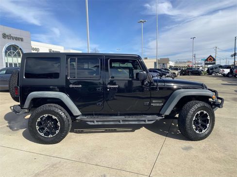 Used 2016 Jeep Wrangler Unlimited Sport w/ Quick Order Package 24S image 43