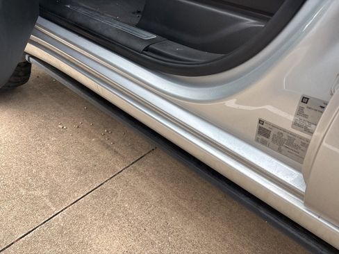 Used 2021 Chevrolet Silverado 1500 RST image 15