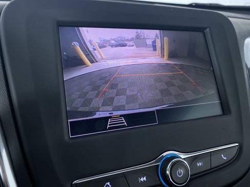 Certified 2023 Chevrolet Equinox LS w/ LS Convenience Package image 6