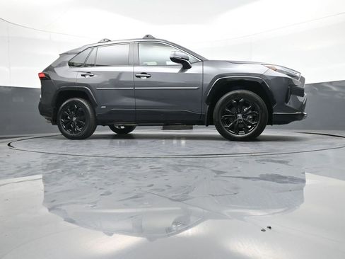 Certified 2024 Toyota RAV4 SE image 30