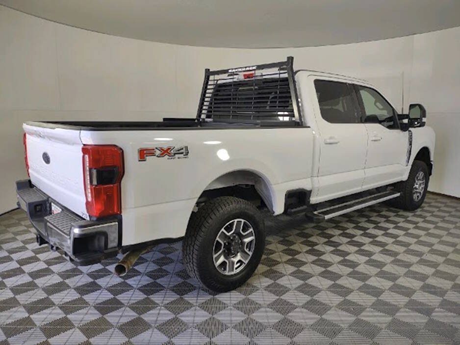 Used 2024 Ford F250 Lariat w/ FX4 Off-Road Package AWD/4WD image 10