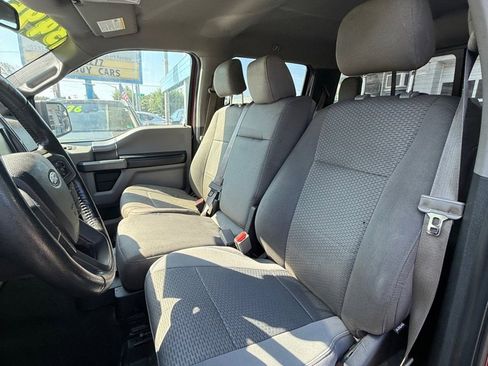 Used 2015 Ford F150 XLT w/ Equipment Group 302A Luxury AWD/4WD image 2