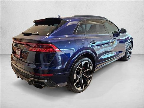 Used 2024 Audi RS Q8 image 5