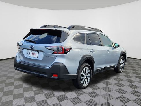 Certified 2025 Subaru Outback Premium w/ Popular Package #1 image 4