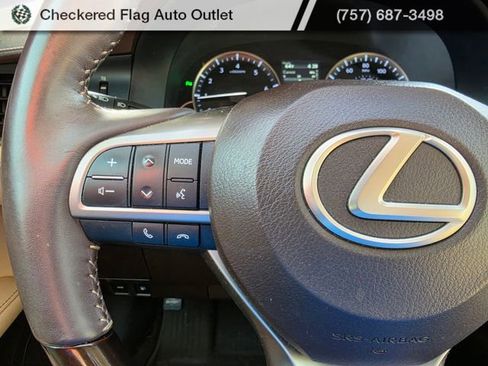 Used 2017 Lexus ES 350 w/ Luxury Package image 14
