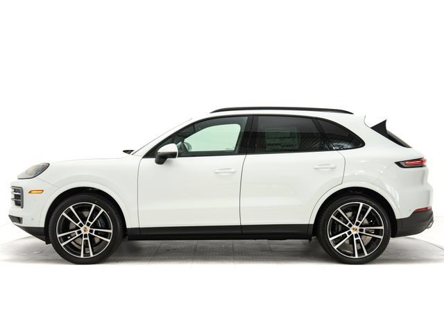 Certified 2026 Porsche Cayenne AWD/4WD image 2