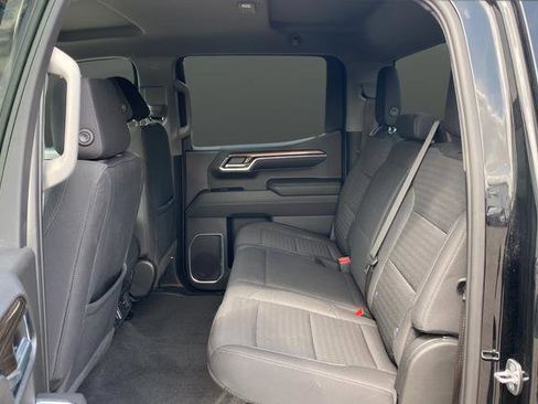Used 2022 Chevrolet Silverado 1500 RST AWD/4WD image 23