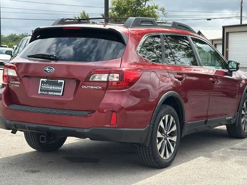 Used 2015 Subaru Outback 2.5i Limited AWD/4WD image 6