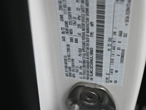 Used 2022 Lincoln Corsair Reserve image 17