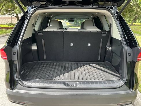Certified 2026 Toyota Grand Highlander FWD image 11