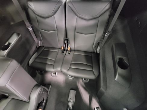 Certified 2025 Cadillac XT6 Premium Luxury image 25