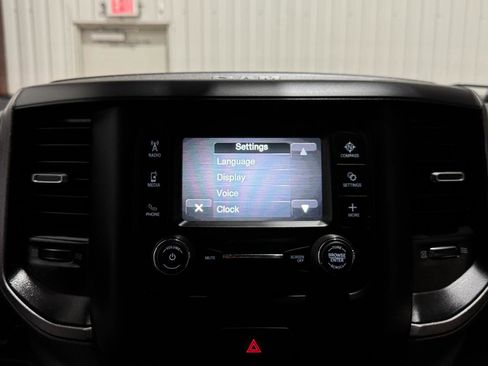 Used 2023 RAM 2500 Tradesman w/ Chrome Appearance Group AWD/4WD image 33