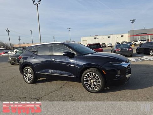 Used 2020 Chevrolet Blazer Premier w/ Driver Confidence II Package image 2