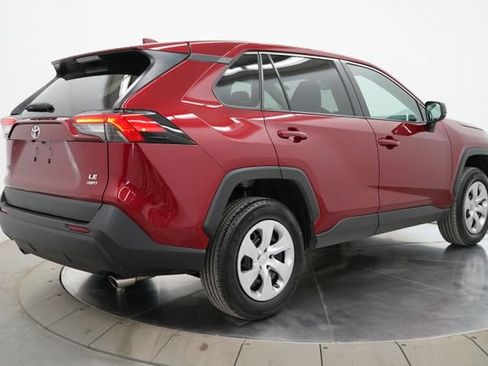 Used 2023 Toyota RAV4 LE AWD/4WD image 7