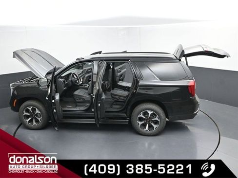 New 2026 GMC Yukon AT4 w/ AT4 Premium Plus Package image 28