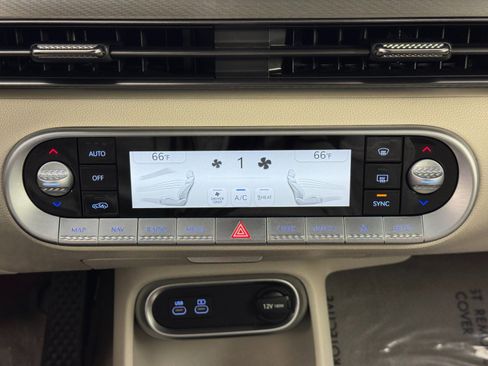 Used 2024 Genesis GV60 RWD w/ Cargo Package image 33