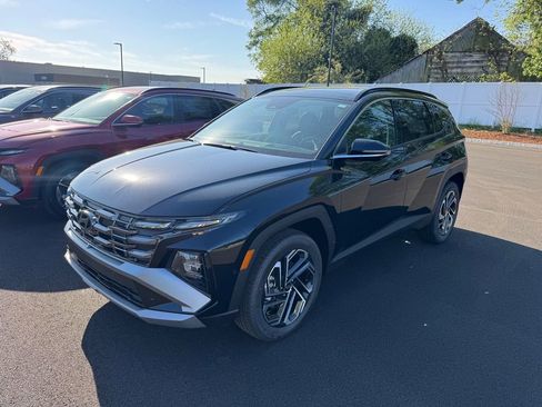 New 2026 Hyundai Tucson Limited AWD/4WD image 2