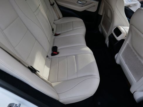 Used 2021 Mercedes-Benz GLE 350 4MATIC w/ AMG Line Exterior image 44