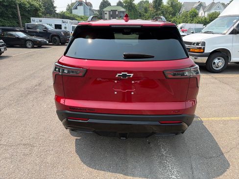 Used 2025 Chevrolet Equinox RS w/ Safety and Technology Package AWD/4WD image 8
