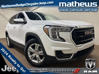 Used 2024 GMC Terrain SLE