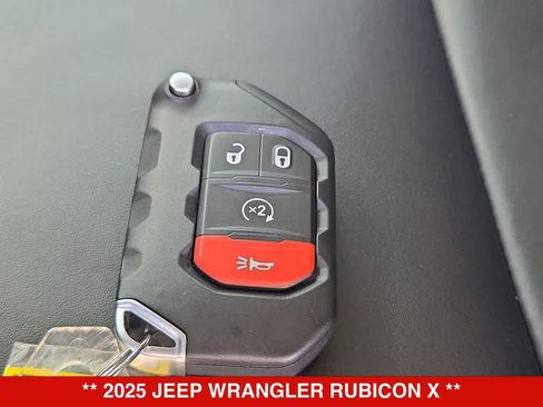 Used 2025 Jeep Wrangler Unlimited Rubicon AWD/4WD image 33