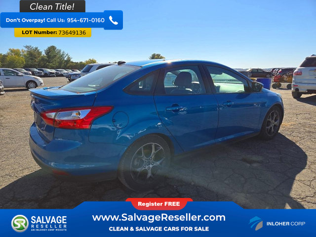 Used 2014 Ford Focus SE w/ Equipment Group 201A FWD image 4