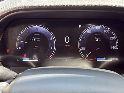Used 2022 Jeep Grand Cherokee Limited AWD/4WD image 23