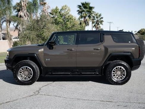 Used 2024 GMC Hummer EV 2X w/ Extreme Off-Road Package image 33