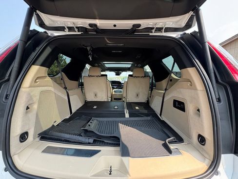 Used 2021 Cadillac Escalade Premium Luxury w/ Driver Assist Tech Package AWD/4WD image 43