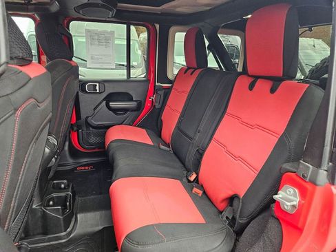 Certified 2018 Jeep Wrangler Unlimited Sport S image 14