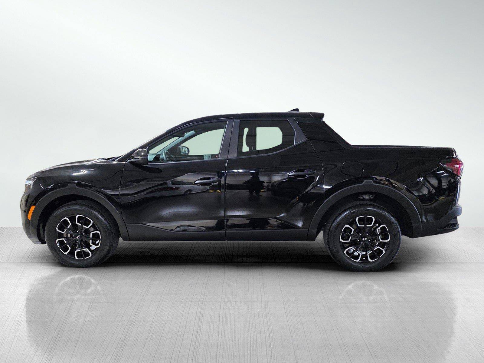 Used 2024 Hyundai Santa Cruz SEL FWD image 4